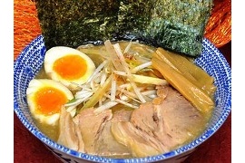 豚骨魚介らぁめん